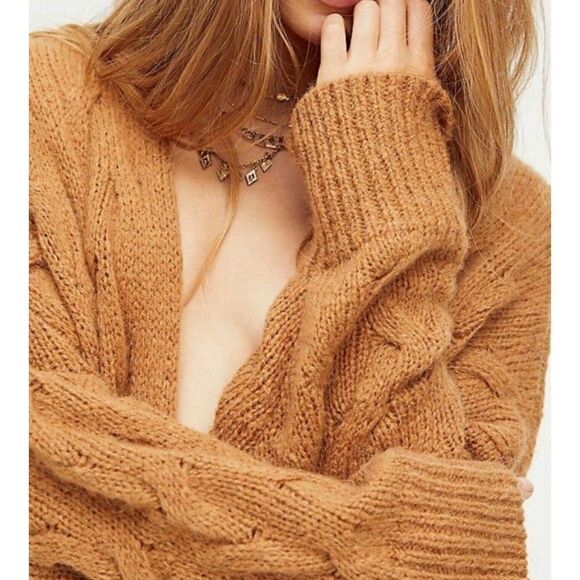 NWT FREE PEOPLE Sz S JUNE CABLE V NECK SWEATER LONGLINE SLOUCHY KNIT TUNIC - Picture 4 of 5